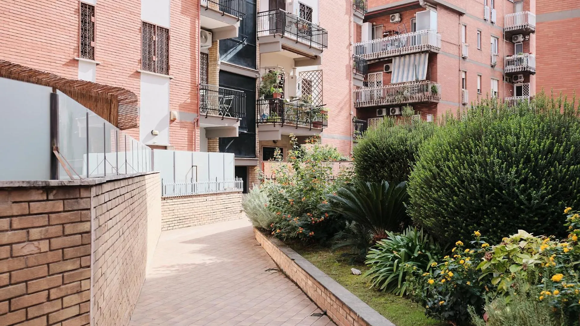 Parcheggio Gratuito, Wi-Fi -Netflix & Ac Apartment Rome
