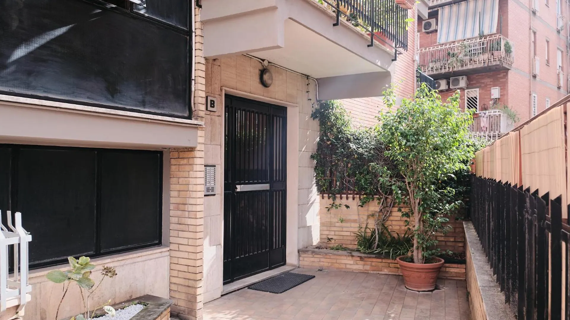 Parcheggio Gratuito, Wi-Fi -Netflix & Ac Apartment Rome Italy