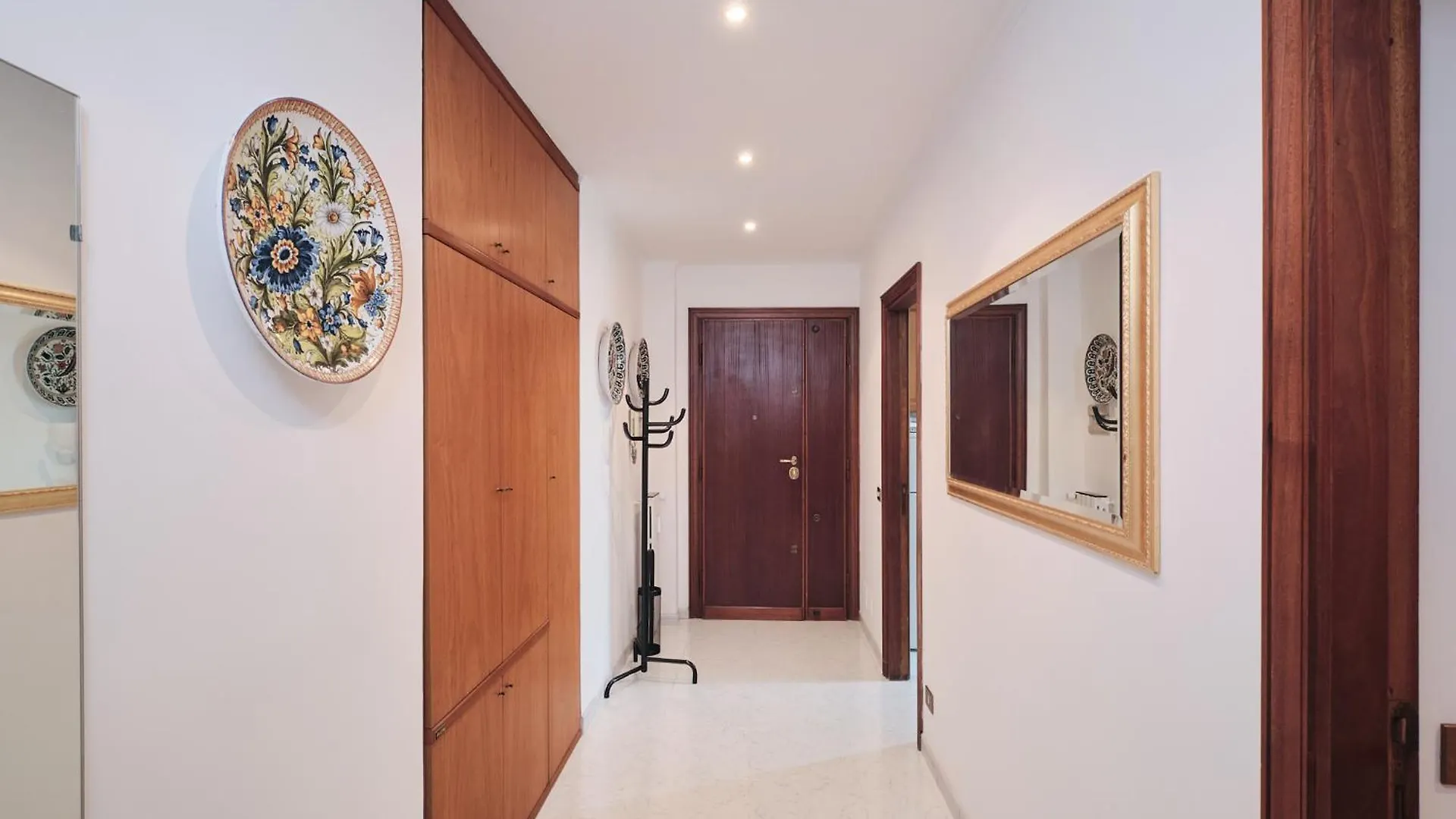 Parcheggio Gratuito, Wi-Fi -Netflix & Ac Apartment Rome